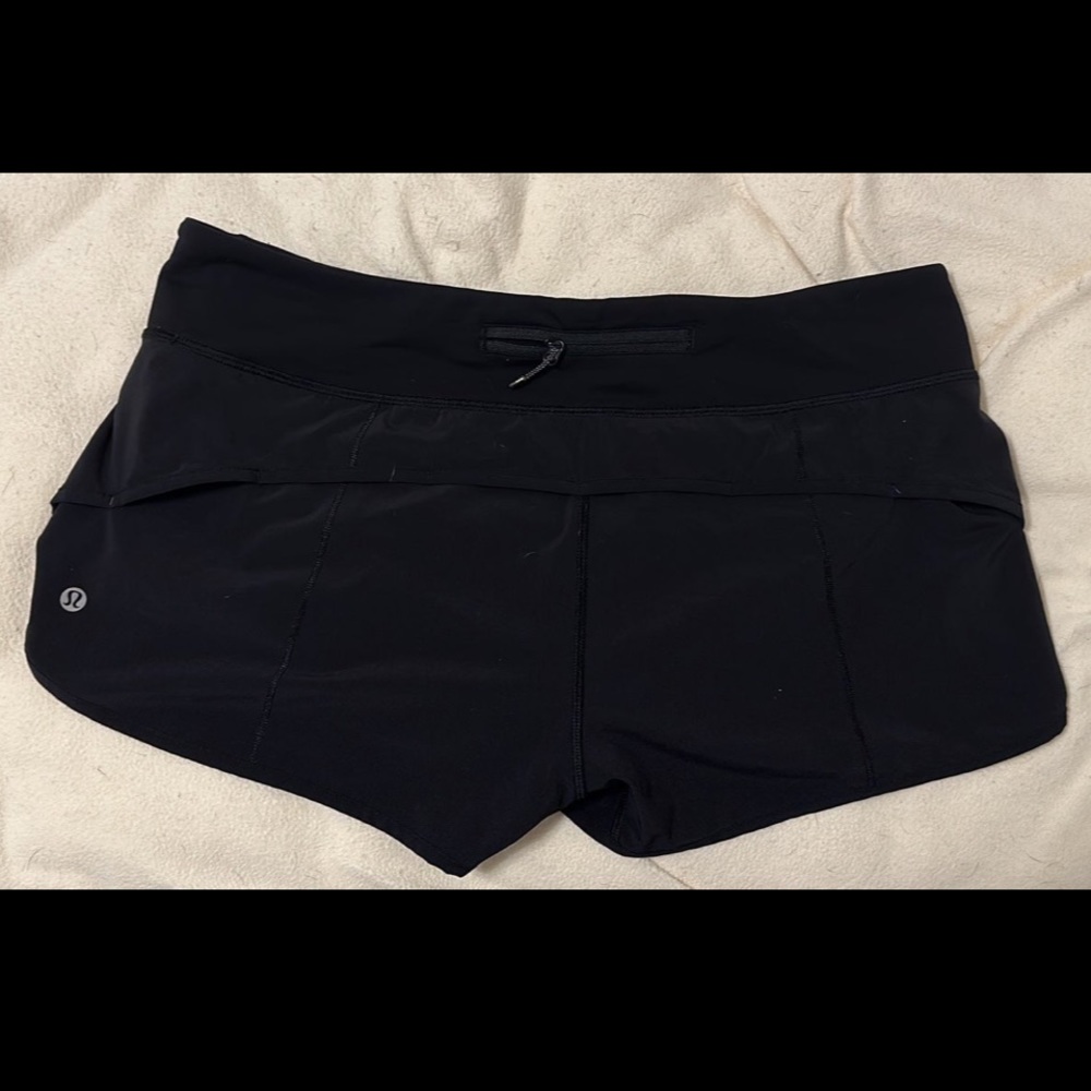 Lululemon speed up shorts low rise 10